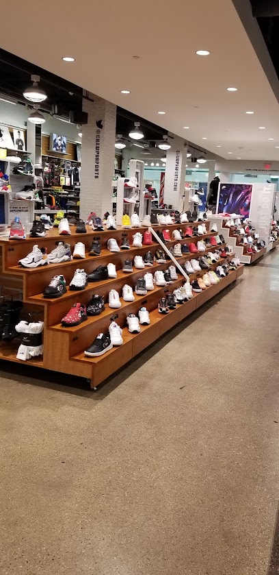 Champs Sports