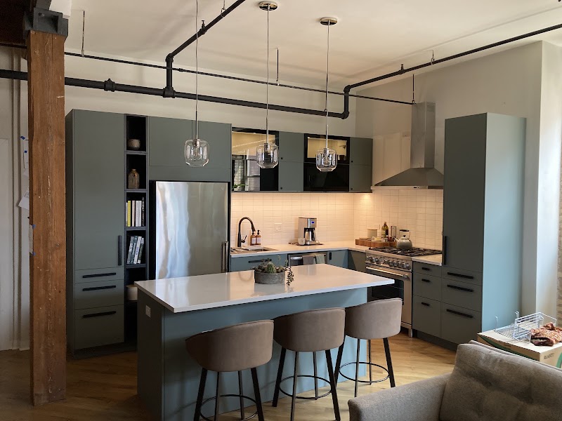 Assembly Squad Remodeling, Chicago