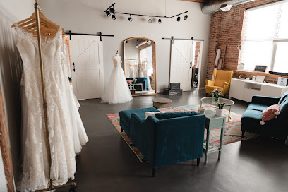 Grace + Ivory