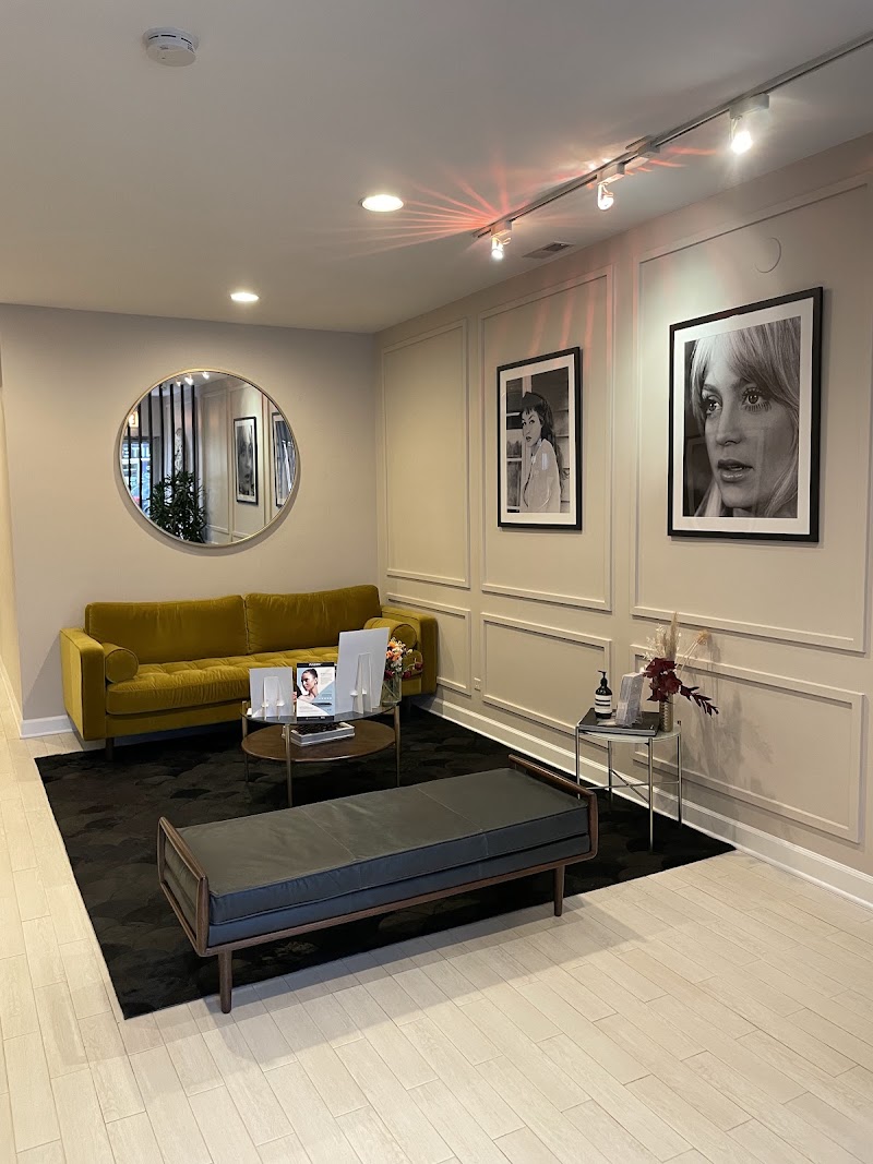 Enfuse Medical Spa & Hair Restoration, Chicago