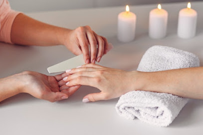 Miniluv Nail Salon ( OFF PEDICURE)