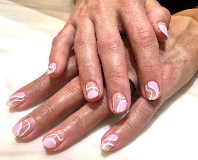 Pearl's Nails
