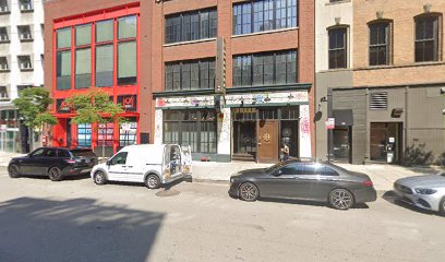 Hubbard Street Wings