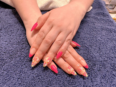 Holy Nails