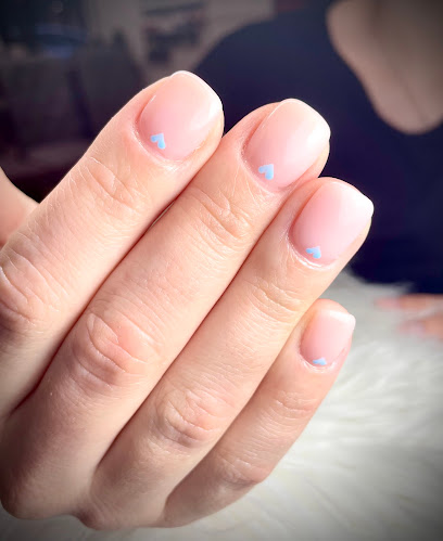 Ella Nails