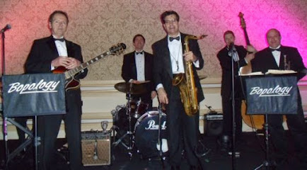 Bopology Chicago Swing Wedding Band