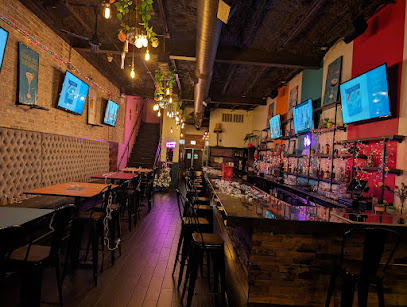 Cheesie's Pub & Grub - Wicker Park